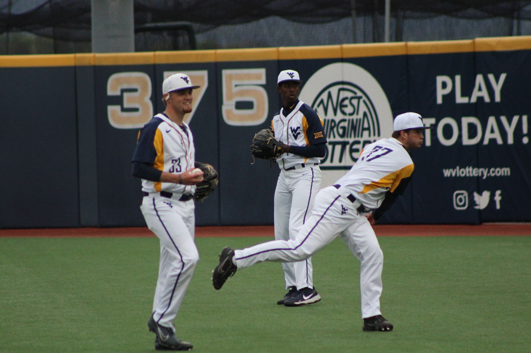 Whalen-0416Baseball. (1).JPG